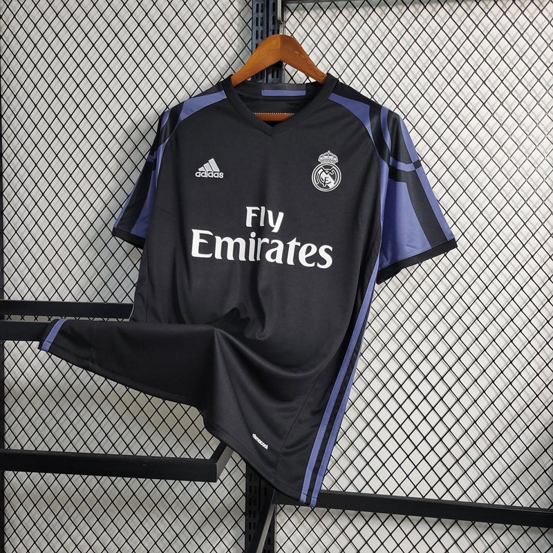 REAL MADRID AWAY 16/17