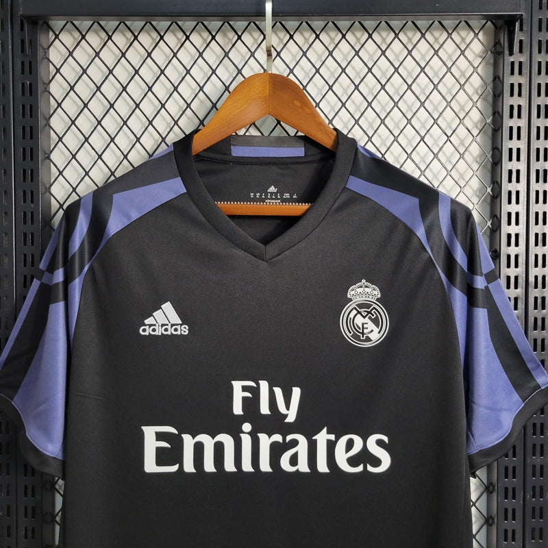 REAL MADRID AWAY 16/17