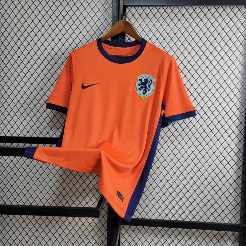 HOLLAND HOME 24/25