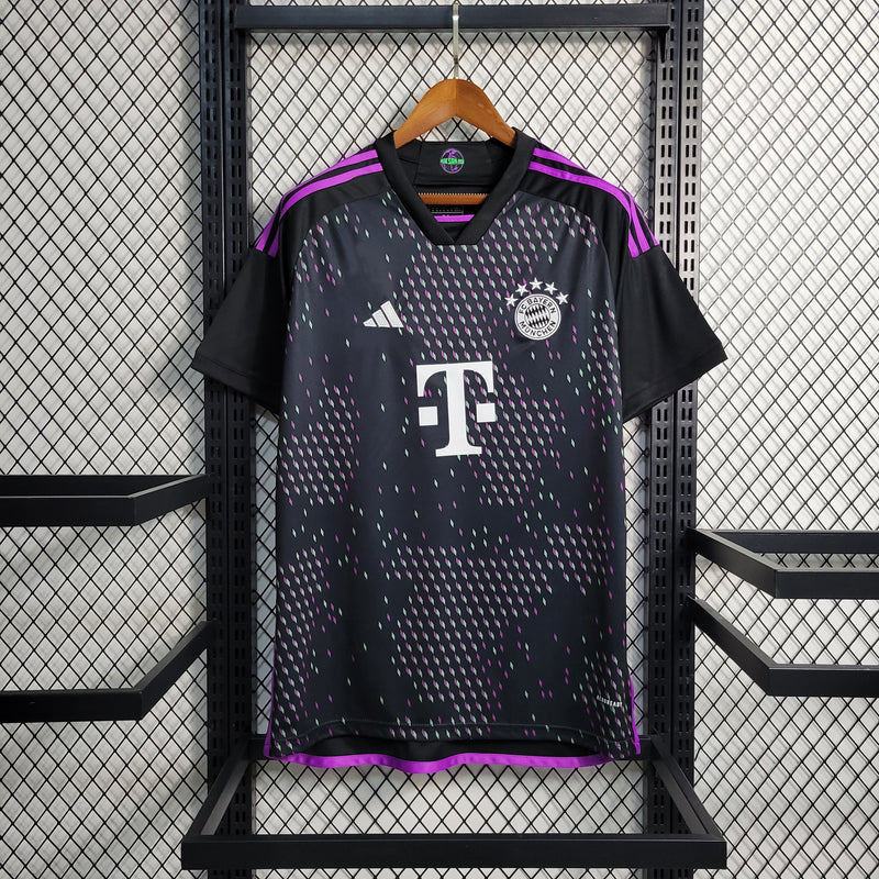 BAYERN MUNICH AWAY 23/24