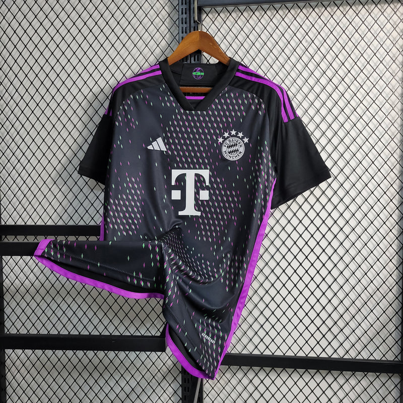 BAYERN MUNICH AWAY 23/24